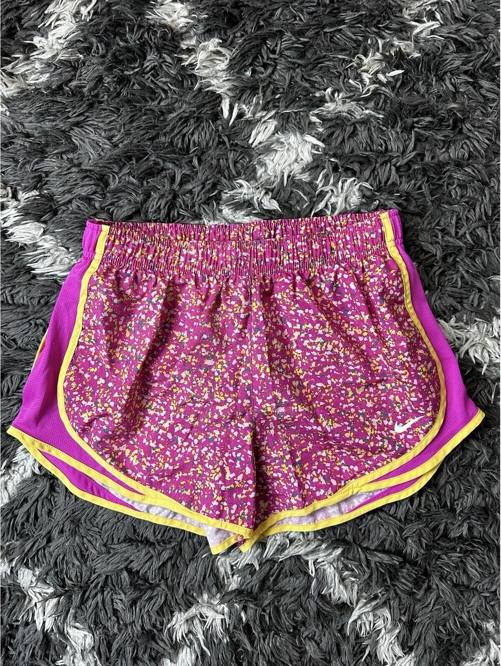 Nike Dri-FIT Womens Running Shorts Speckled Floral Purple Yellow Size M